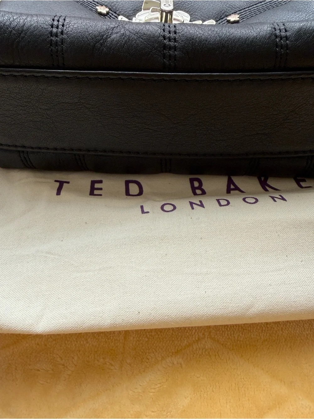 Ted Baker Black Leather Shoulder Bag with Gold Floral Turn-Lock - Picture 6 of 10